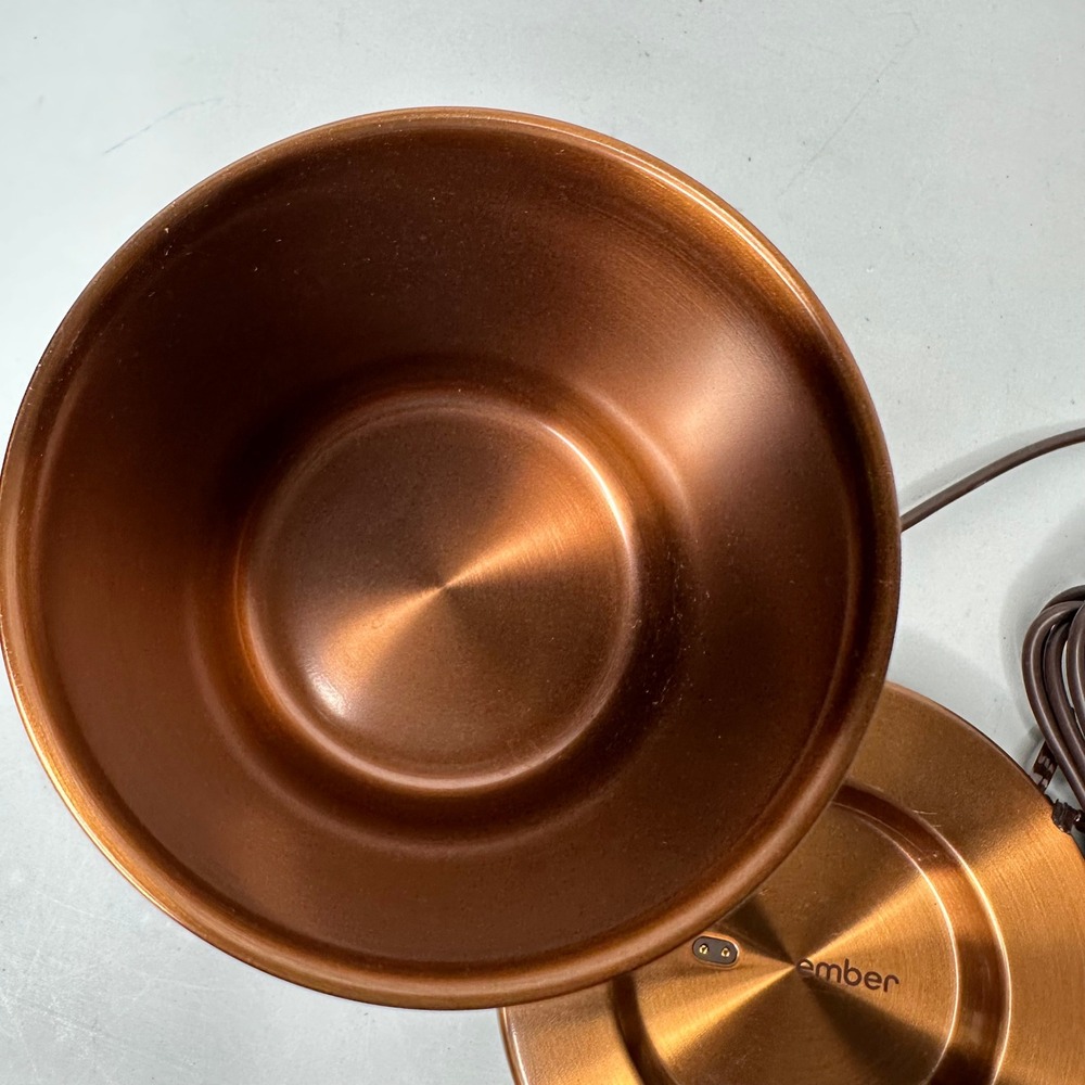 Ember Mug 2 Smart Temperature Control Coffee Mug 10oz Metallic Copper Edition - Picture 3 of 5